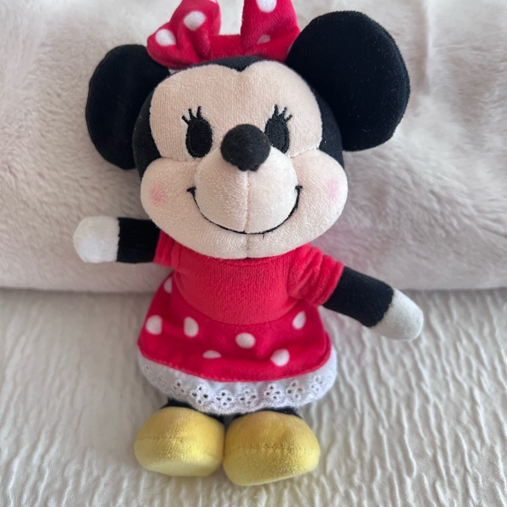 Disney Minnie Mouse nuiMOs Plush